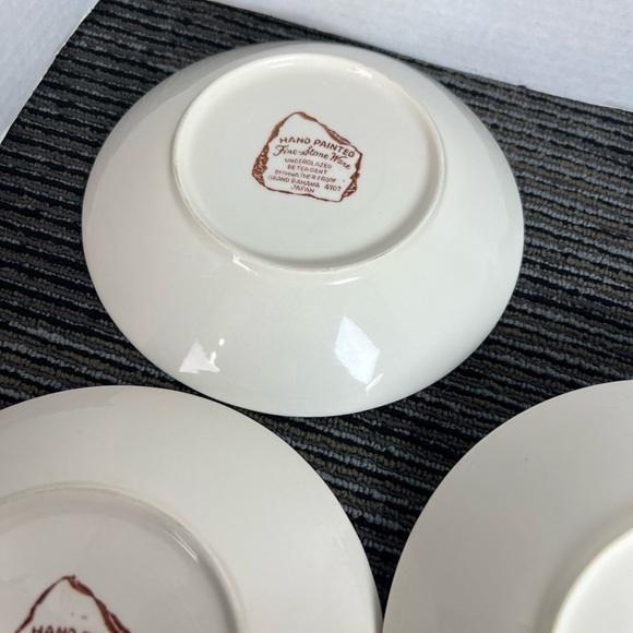 Vintage Underglazed Grand Bahama Japan 4907 Soup bowls 5 Hand Painted Stone Ware - Picture 8 of 13